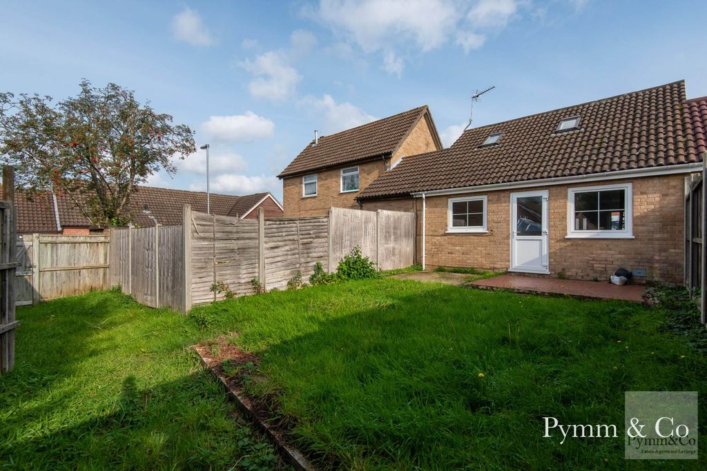 Property photo 2 of 10