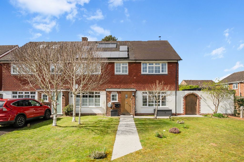 Property photo 1 of 18