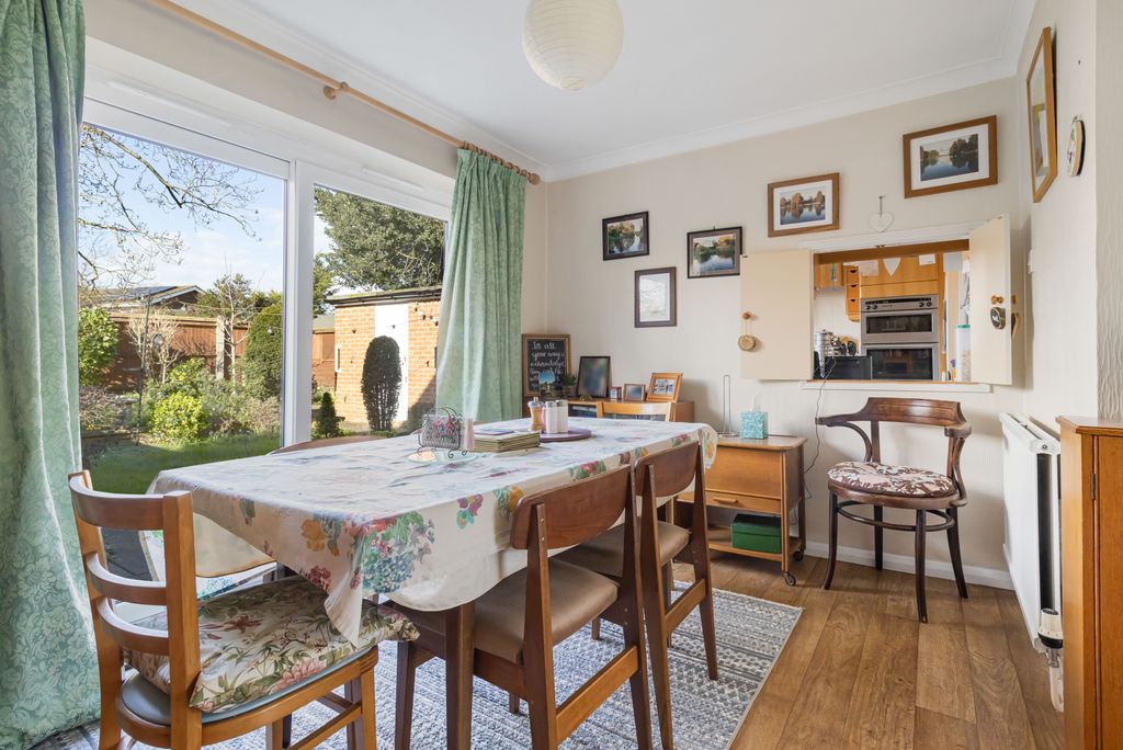 Property photo 3 of 16 1875814