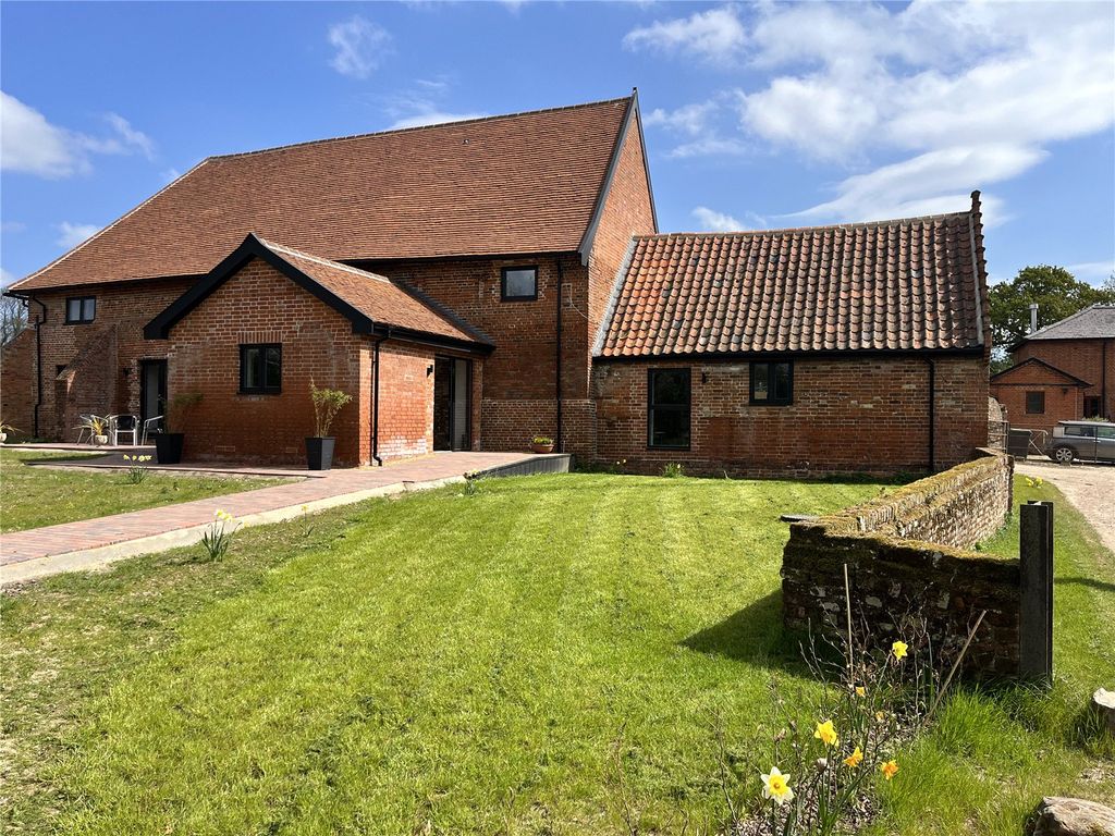 Property photo 1 of 9 Picture No. 34