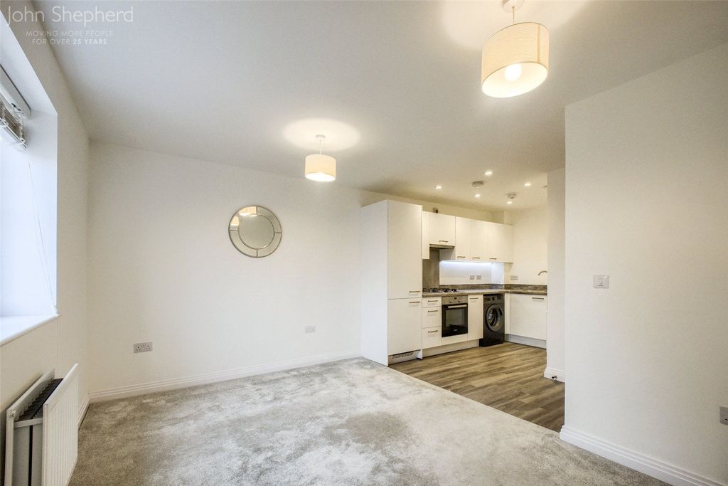 Property photo 2 of 8 Open Plan Living