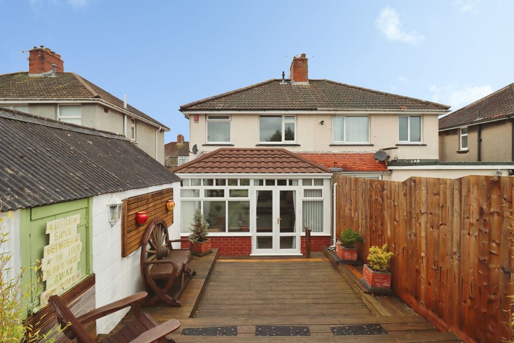 Property photo 2 of 18 Pbox-Img.Jpg