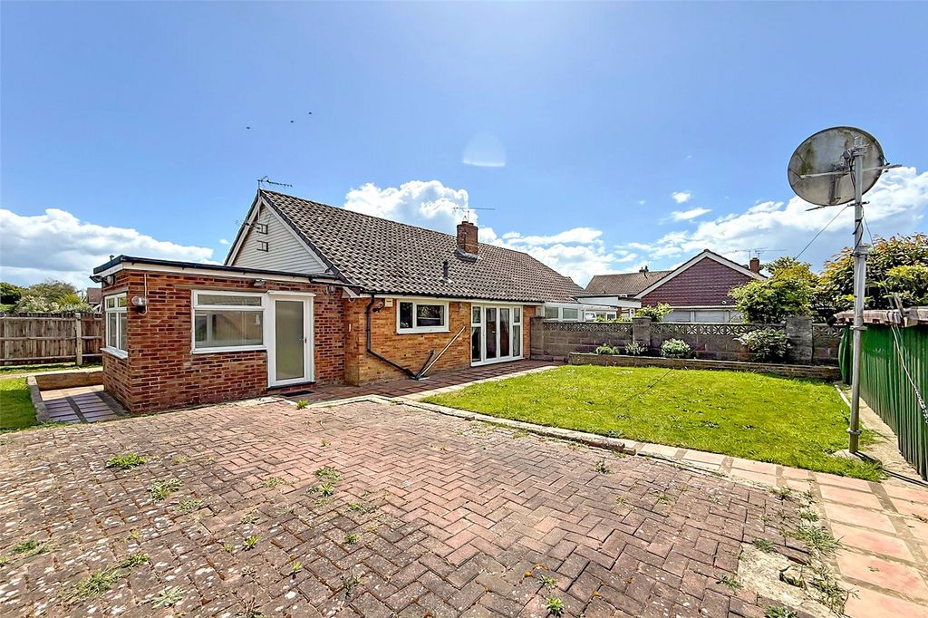 Property photo 2 of 18 Picture No. 10