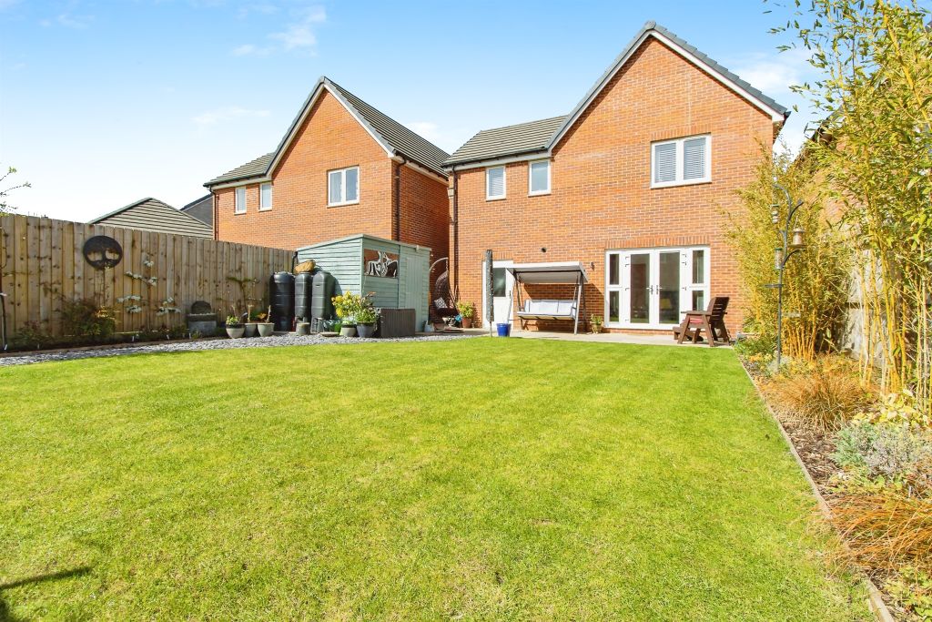 Property photo 3 of 17