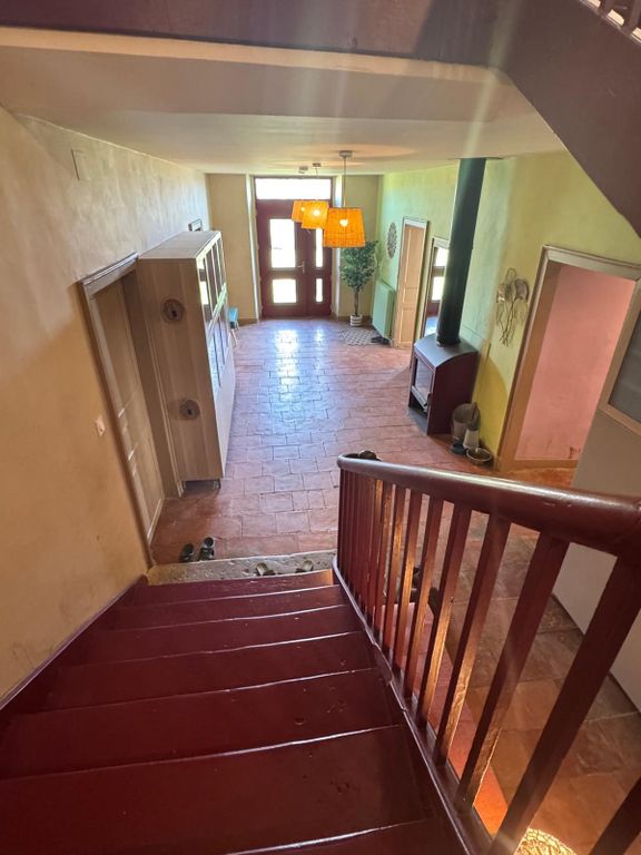 Property photo 3 of 38