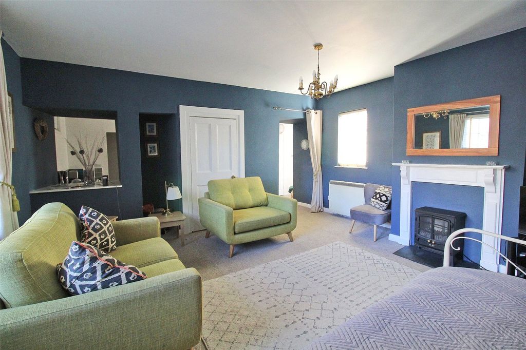 Property photo 2 of 14 Living Room