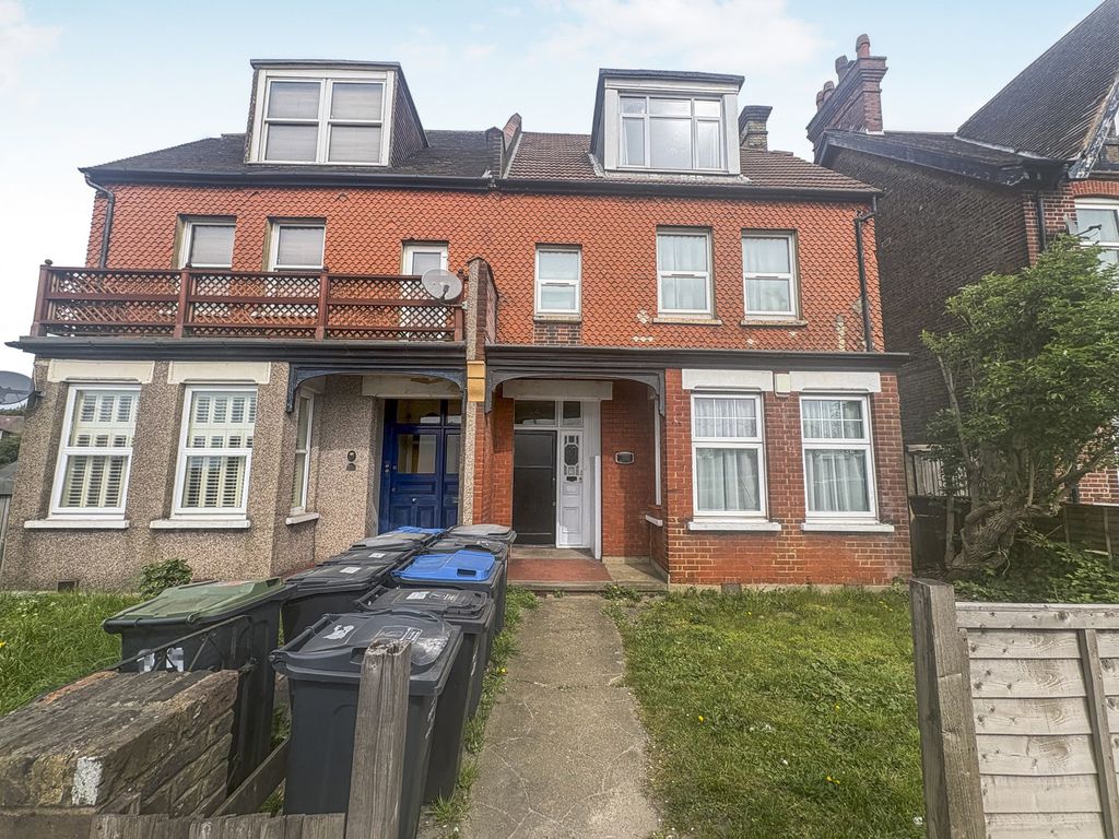 Property photo 1 of 9 Exterior