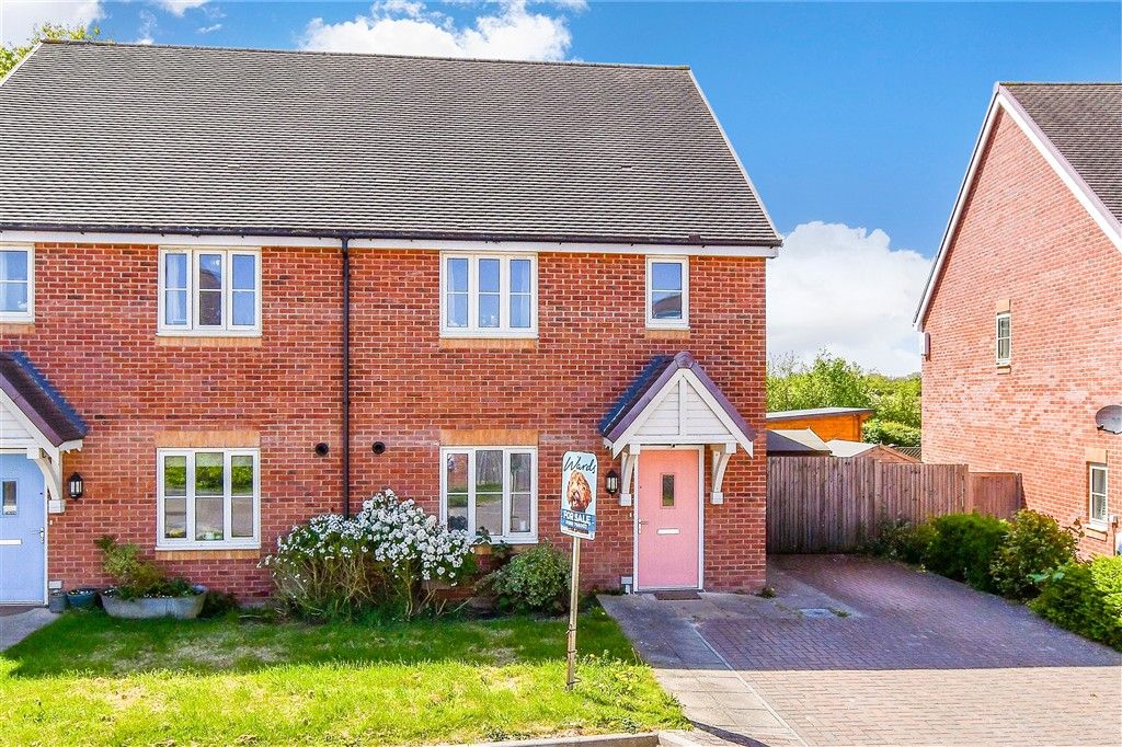 Property photo 1 of 11 External Web