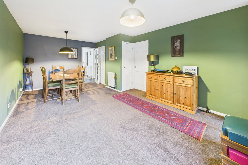 Property photo 3 of 14 Dining Room