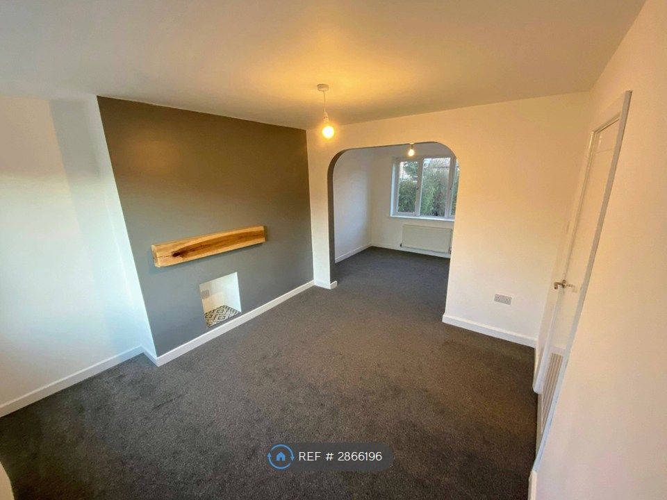 Property photo 2 of 12 Lounge And Diner