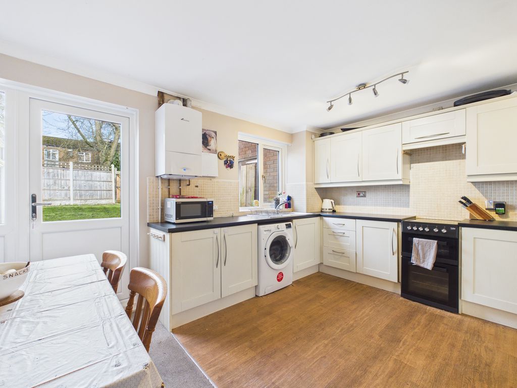 Property photo 2 of 16 Photo 6