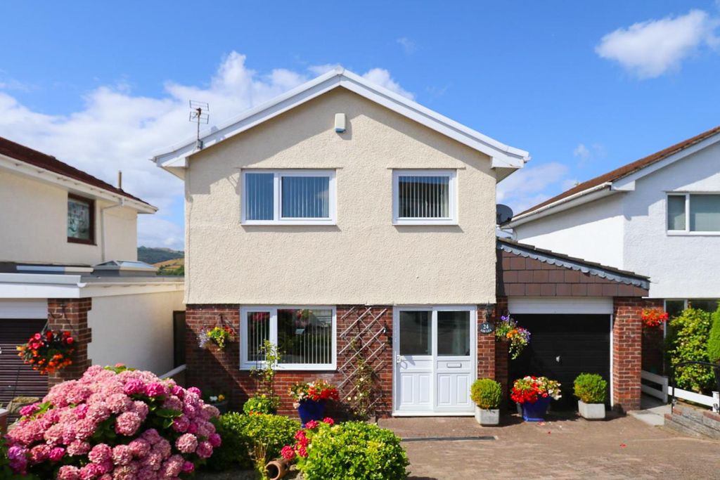 Property photo 1 of 17 Y87Nw2Tfz0O9R58Swbukyw.Jpg