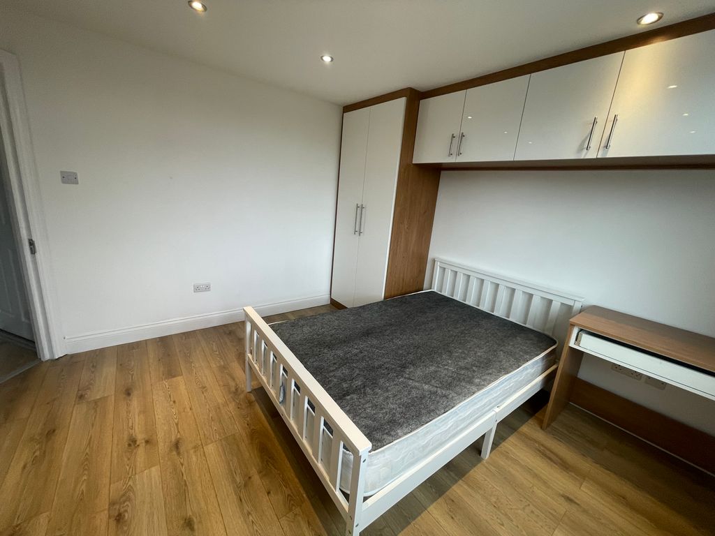 Property photo 2 of 2