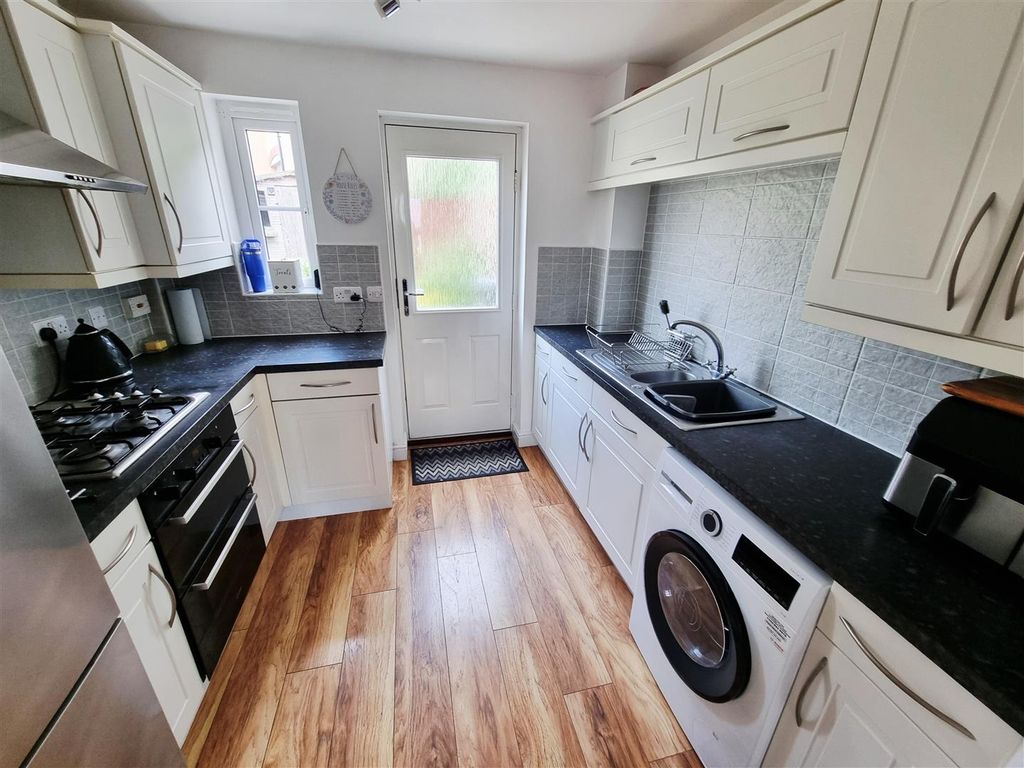 Property photo 2 of 19 Kitchen Area.Jpg
