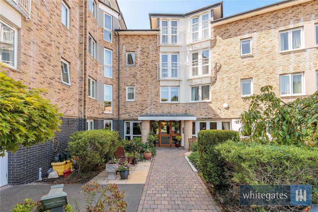 Property photo 1 of 13 Picture No. 15