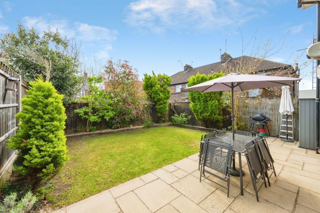 Property photo 3 of 21