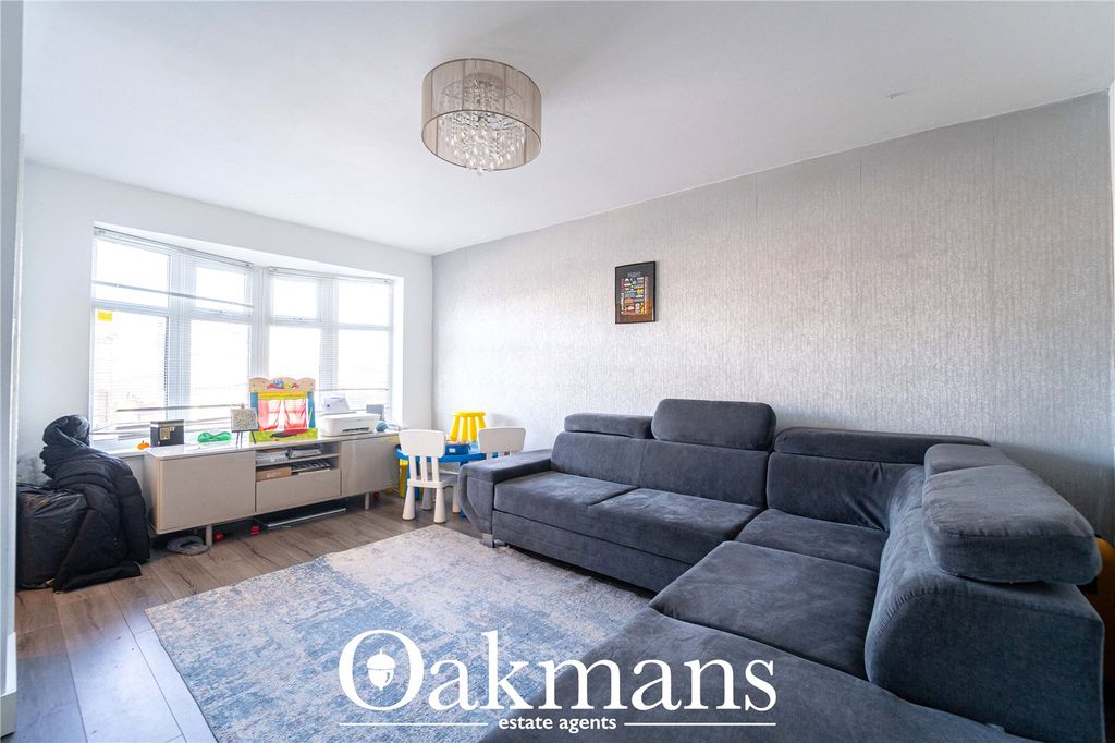 Property photo 3 of 26 Picture No. 18