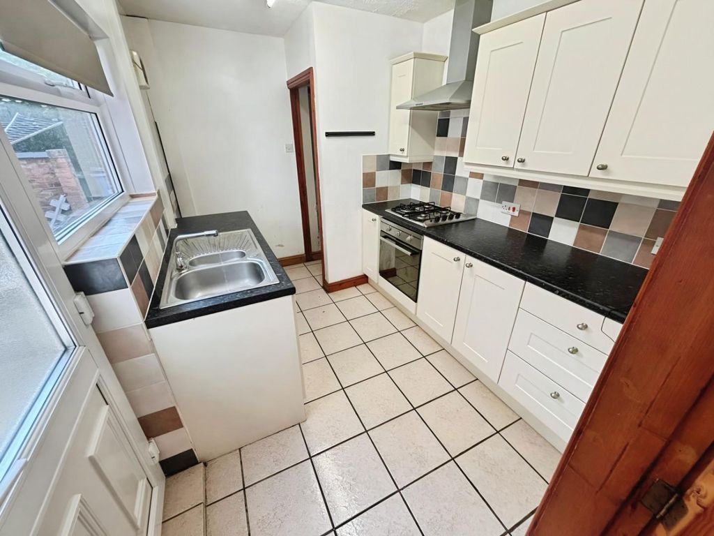 Property photo 2 of 11 5886E9c7-9d247Fb2-0807-4588-883c-11868Ed22B27.Jpeg