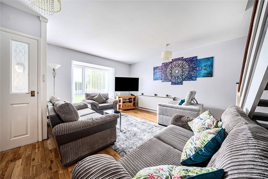 Property photo 3 of 22 Picture No. 14