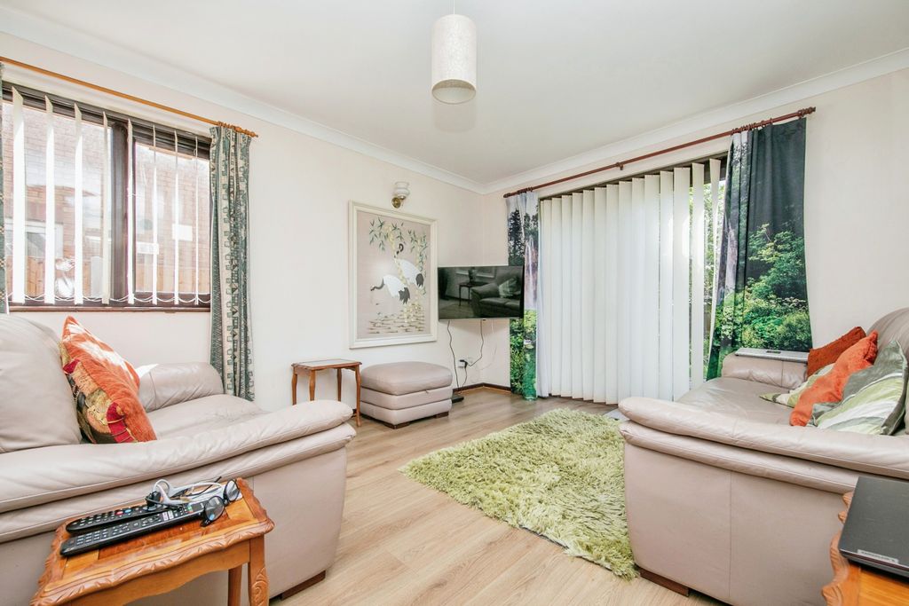 Property photo 3 of 15 Photography