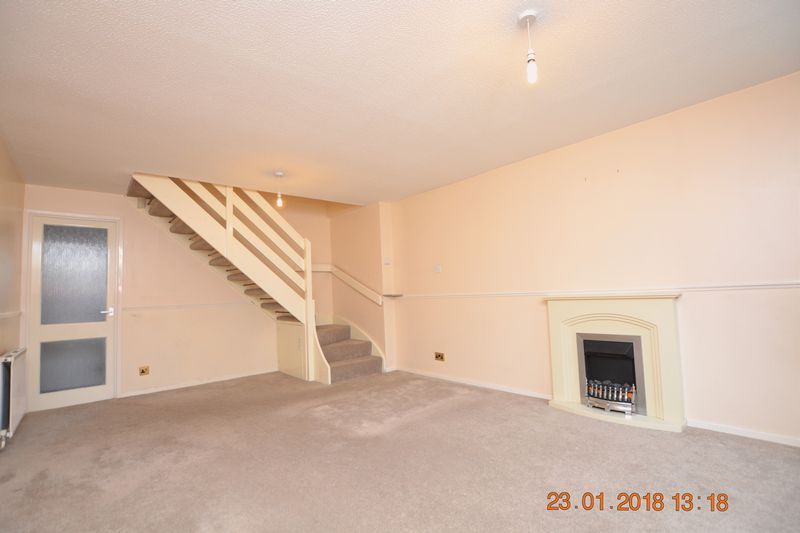 Property photo 2 of 7 Photo 1