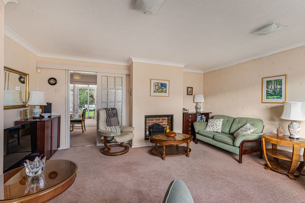 Property photo 3 of 21 Photo 3