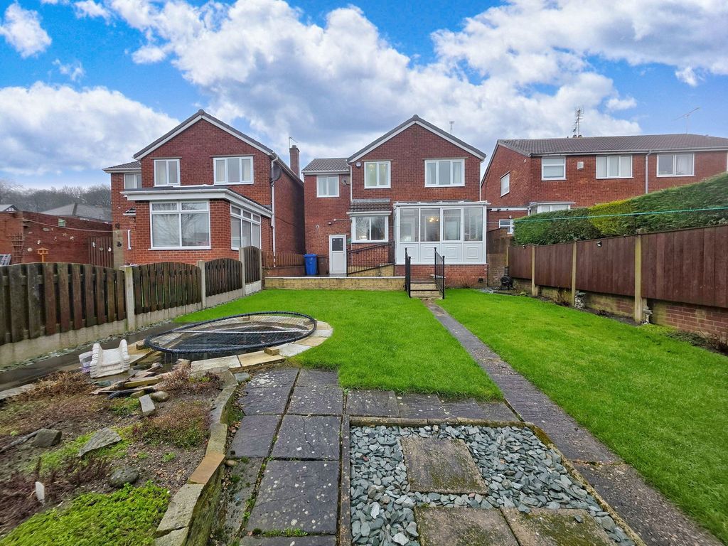 Property photo 2 of 19