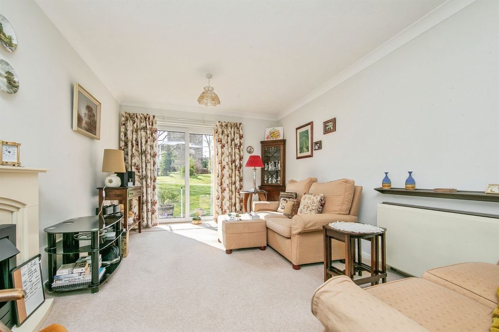 Property photo 3 of 15