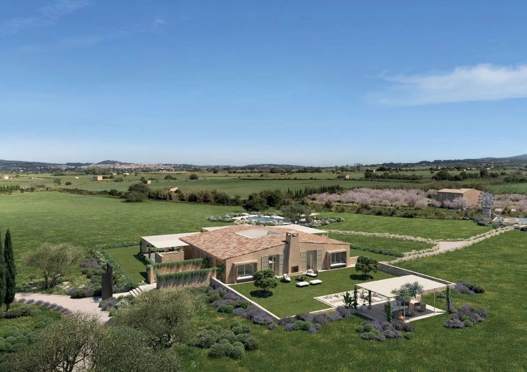 Property photo 2 of 36