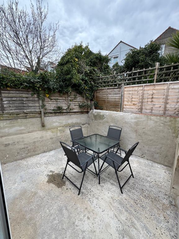 Property photo 2 of 5