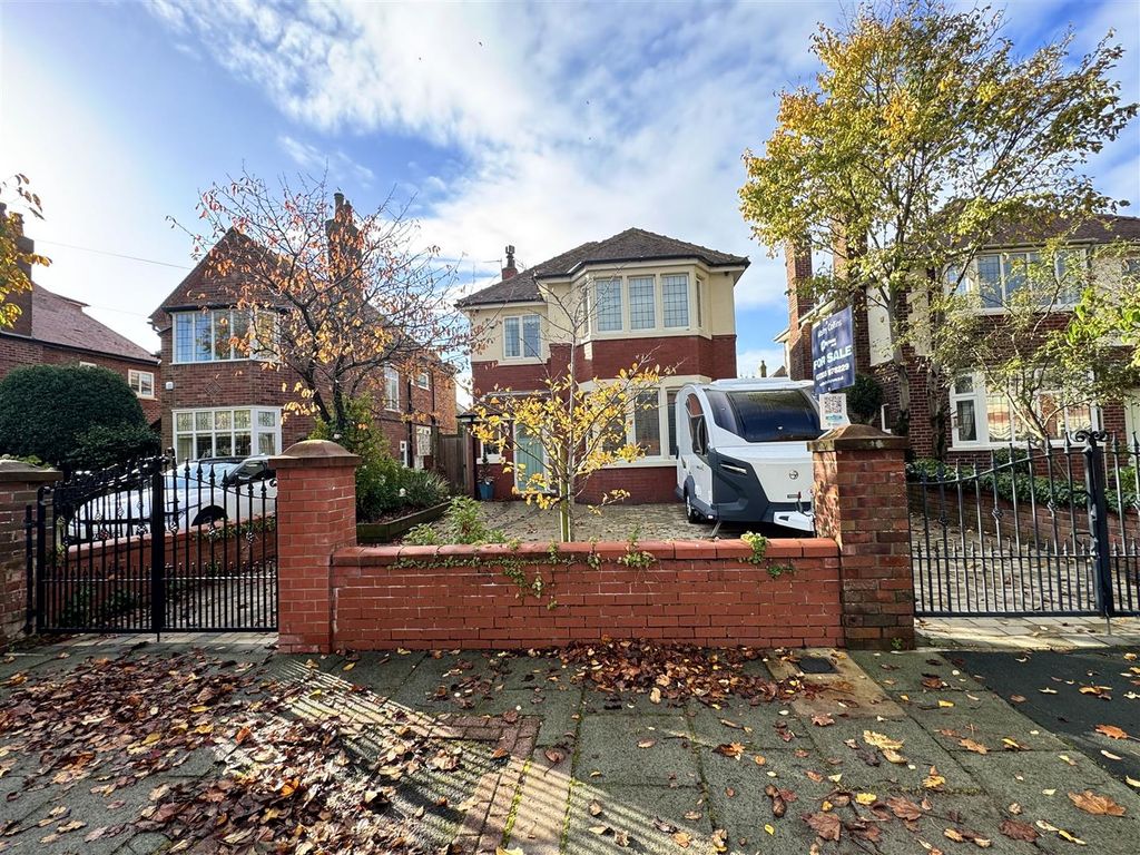 Property photo 1 of 26 External