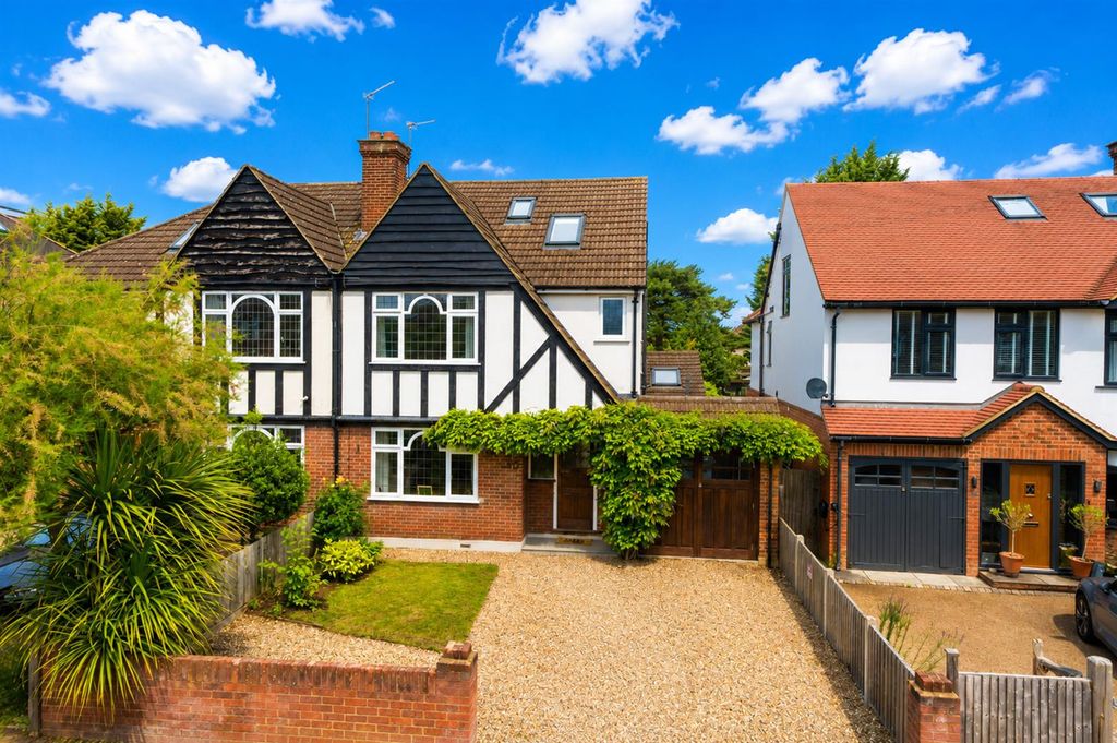 Property photo 1 of 28 112-Baldwins-Lane-Edit-10.Jpg