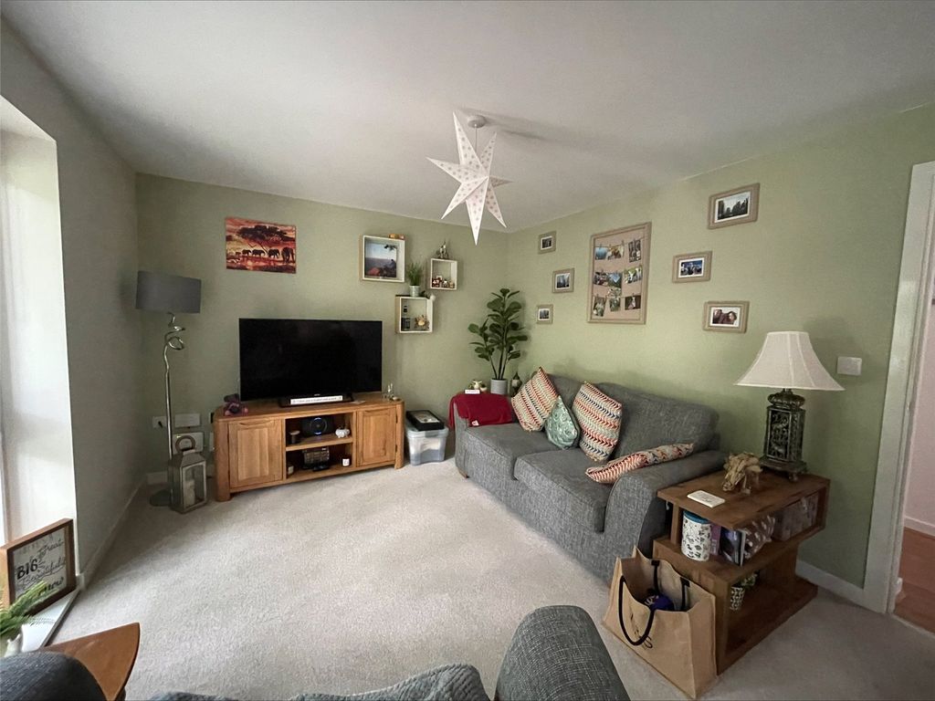 Property photo 2 of 8 Picture No. 07