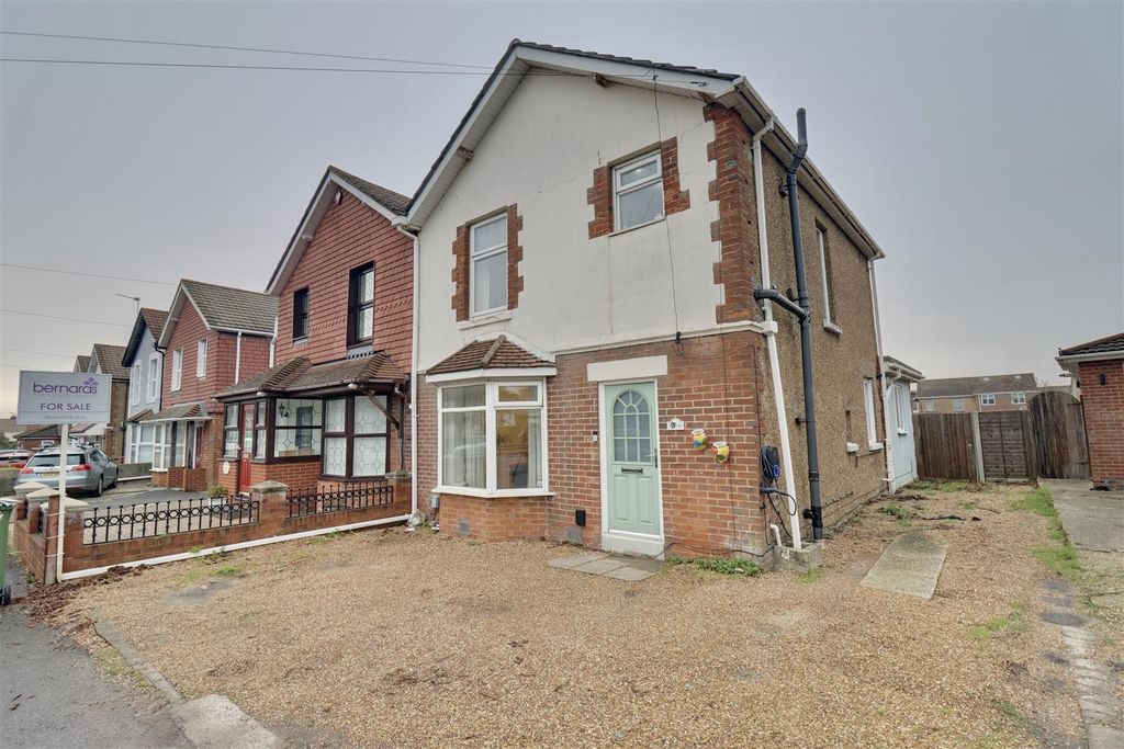 Property photo 1 of 20 0C78Bfee-Eb9B-4452-978A-Ae799A46C1D0_1_201_A.Jpeg