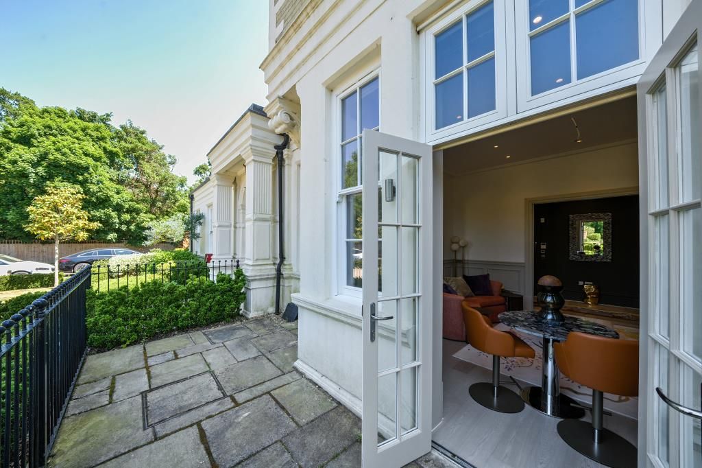 Property photo 2 of 20 External View