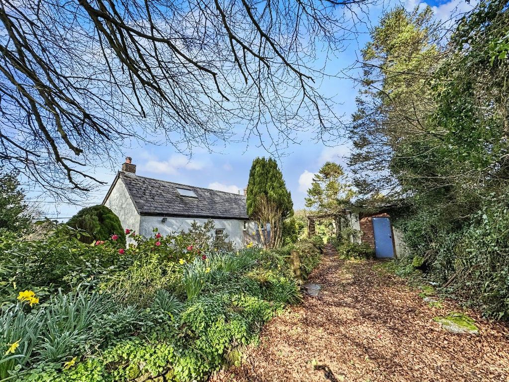 Property photo 2 of 16