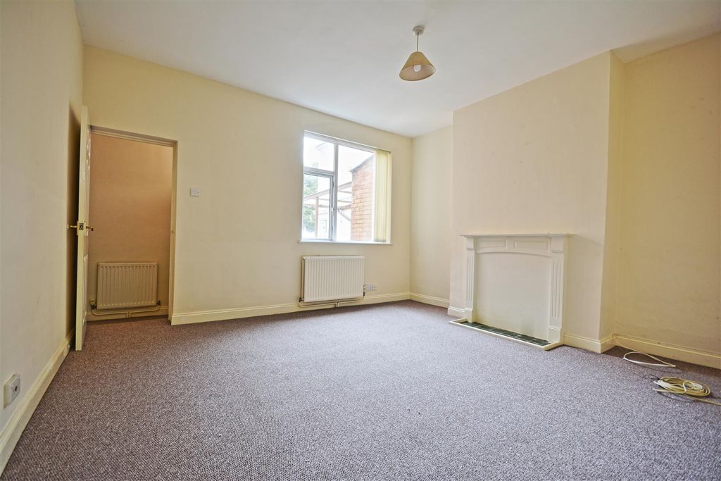 Property photo 2 of 7 4.Jpg