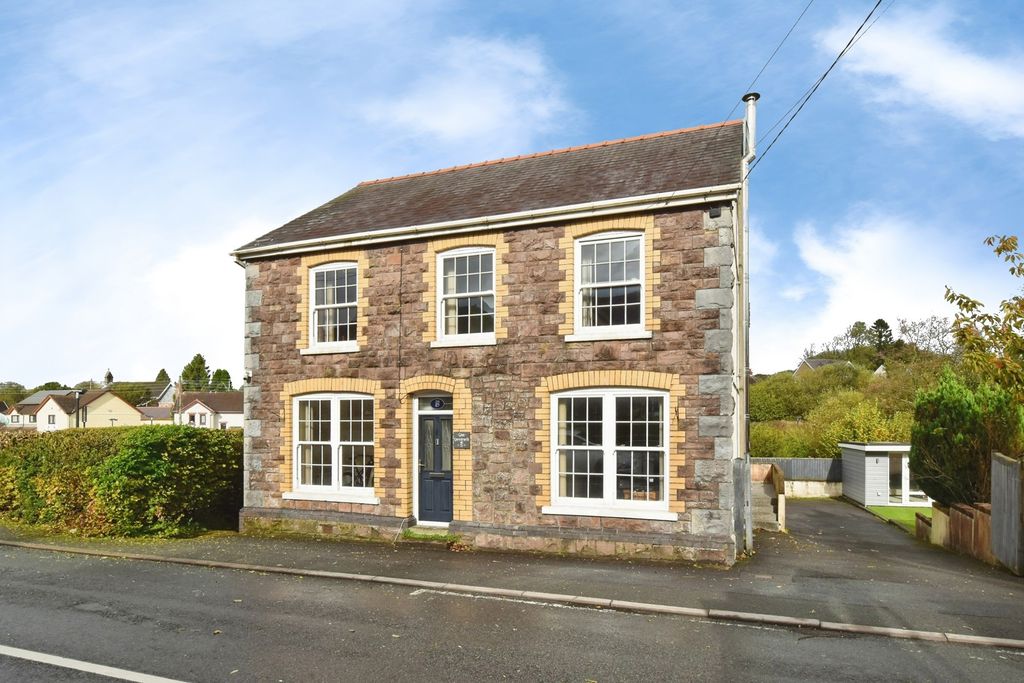 Property photo 1 of 34 Pbox-Img.Jpg