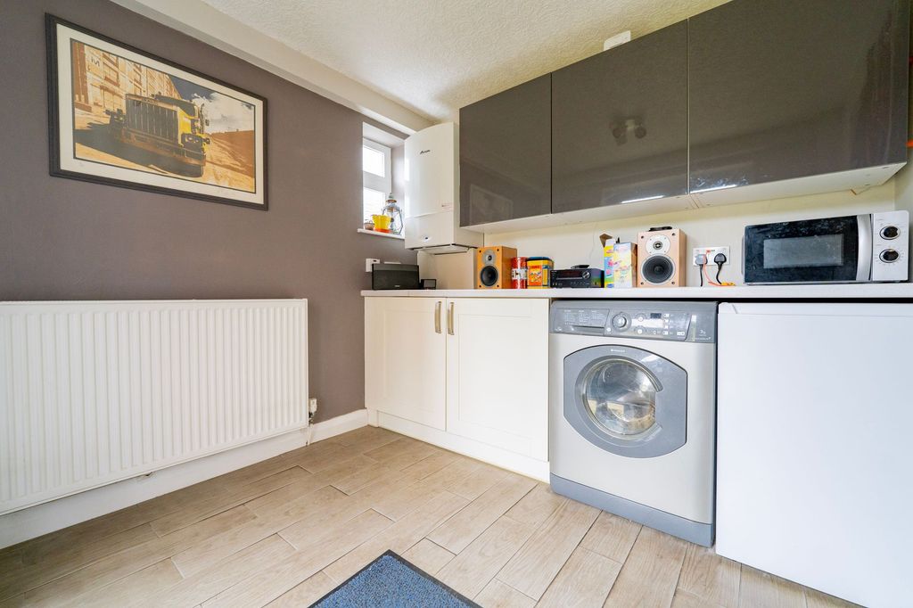 Additional image 16 of 4 bed detached house for saleField House, 184 Derby Road, Ilkeston DE7
