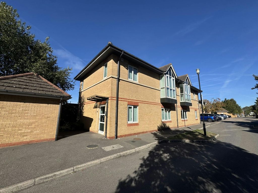 Property photo 1 of 7 Faraday Exterior.Jpg