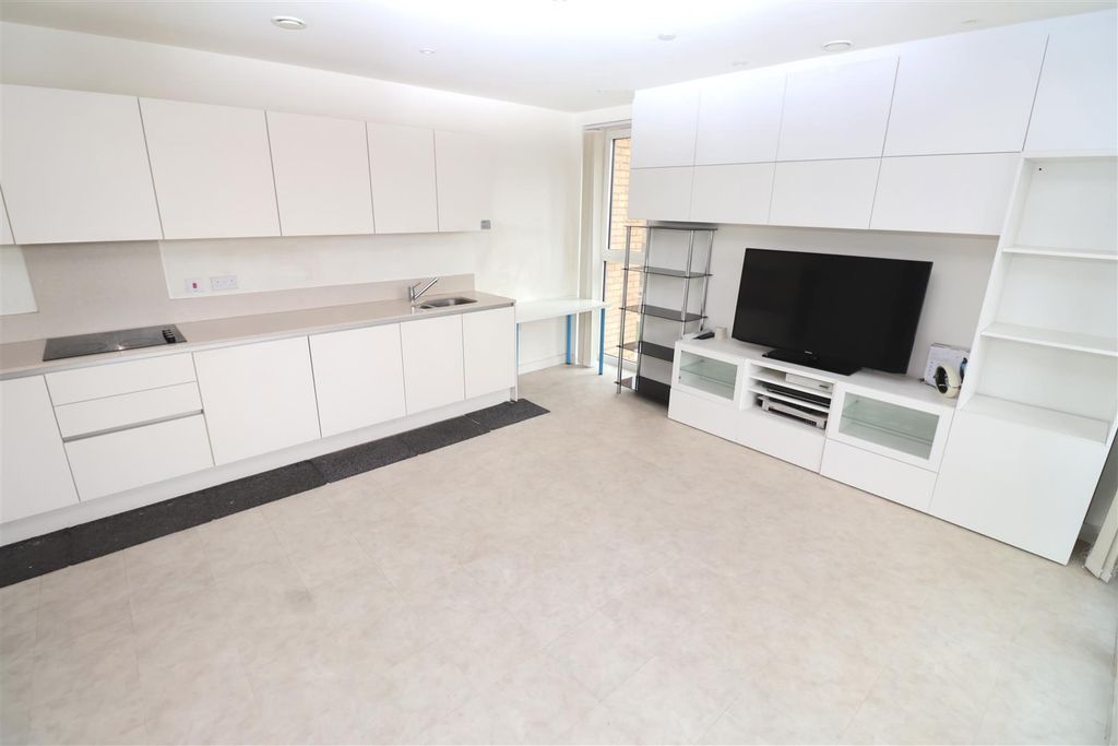 Property photo 3 of 19 Img_0834.Jpg