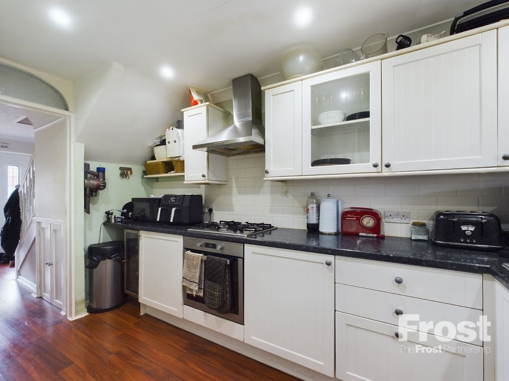 Property photo 3 of 14 Picture No. 04