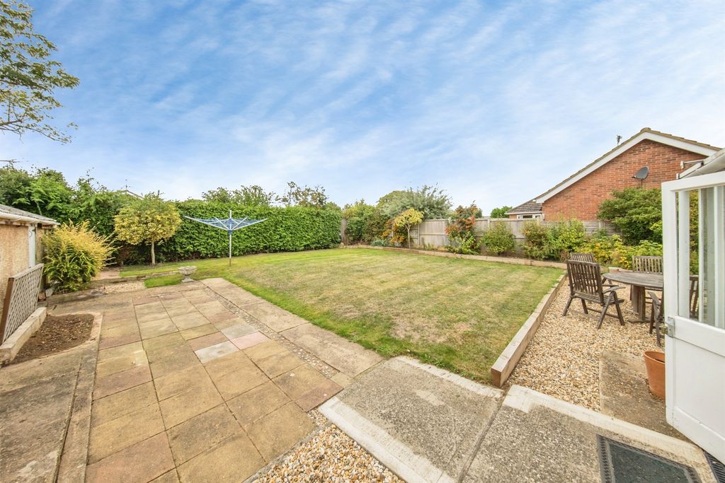 Property photo 3 of 18