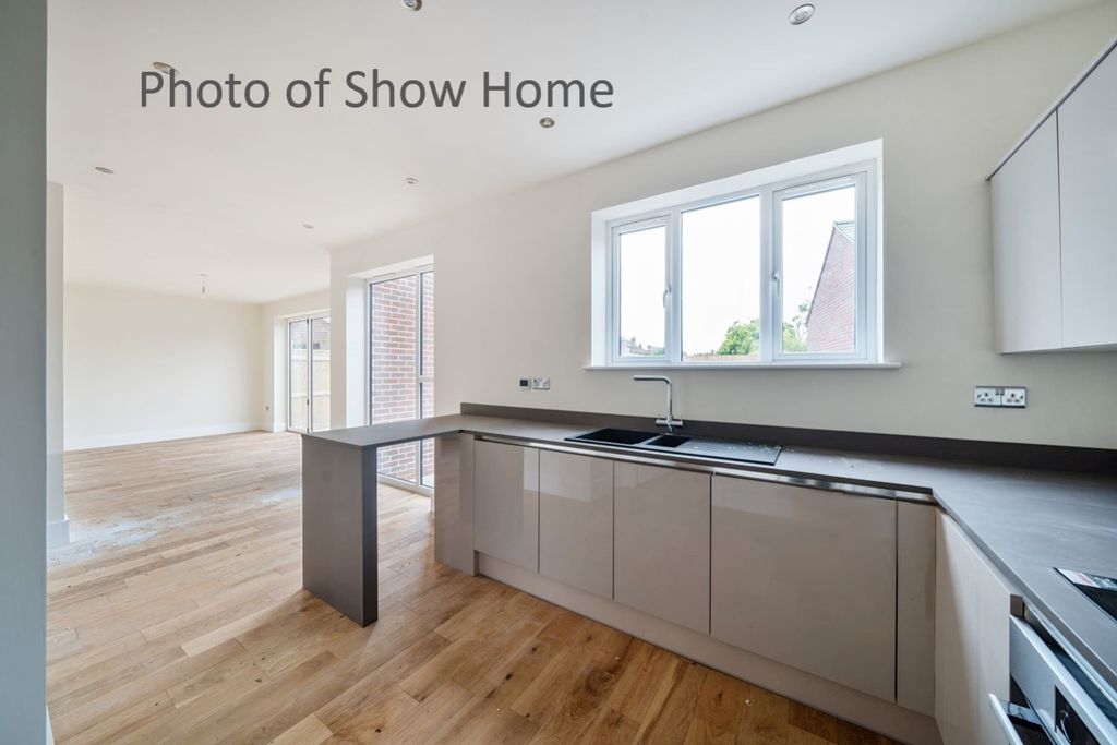 Property photo 2 of 7 1136359 (4)