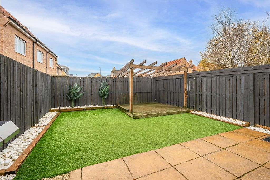 Property photo 2 of 13 Picture No. 05