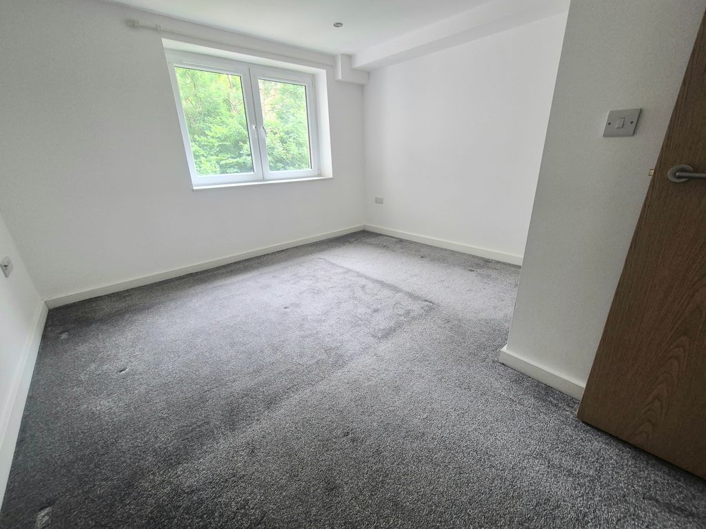 Property photo 2 of 7 Image