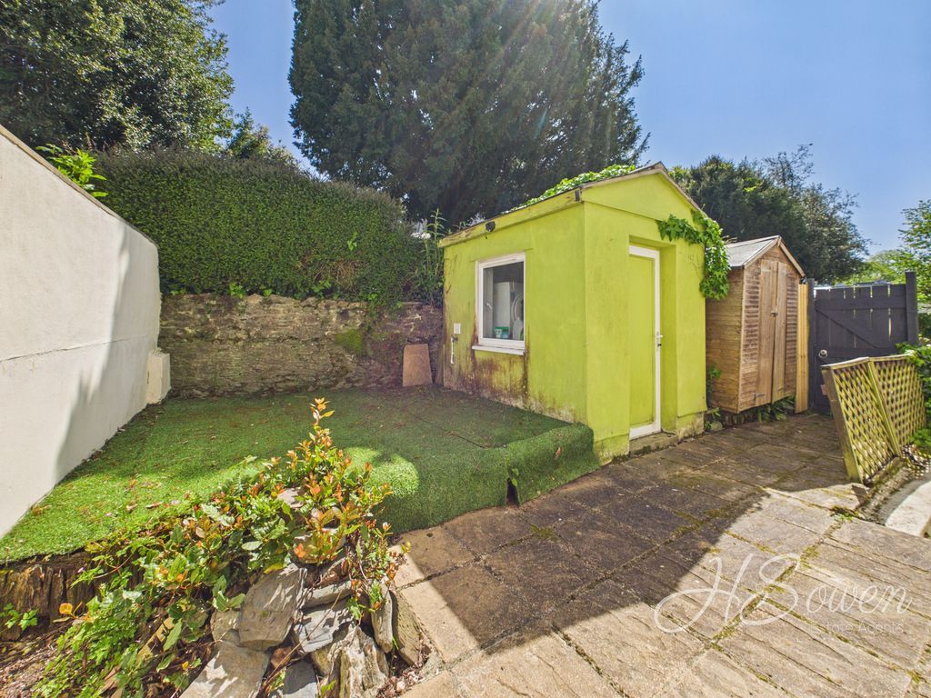 Property photo 2 of 13 Photo 16