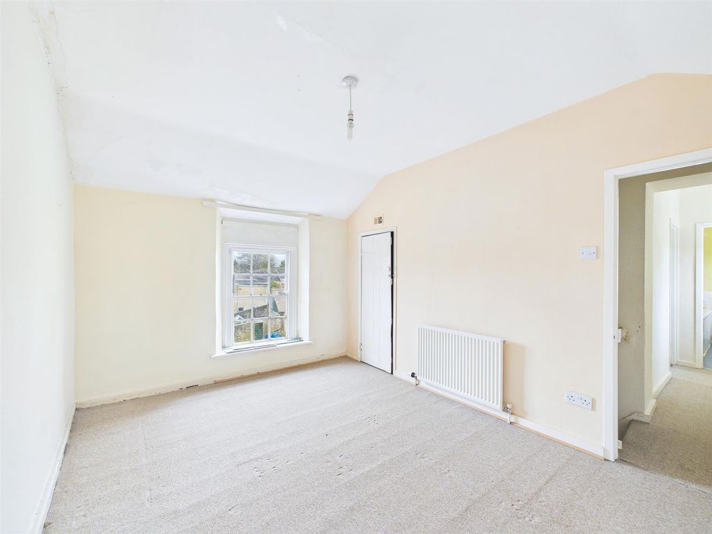 Property photo 2 of 19 Block Of 2 Flats (4).Jpg