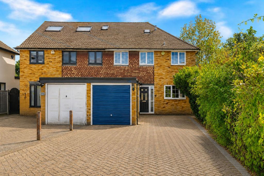 Property photo 1 of 27
