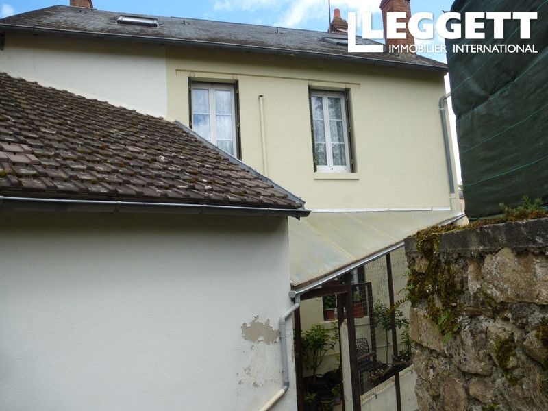 Property photo 2 of 10